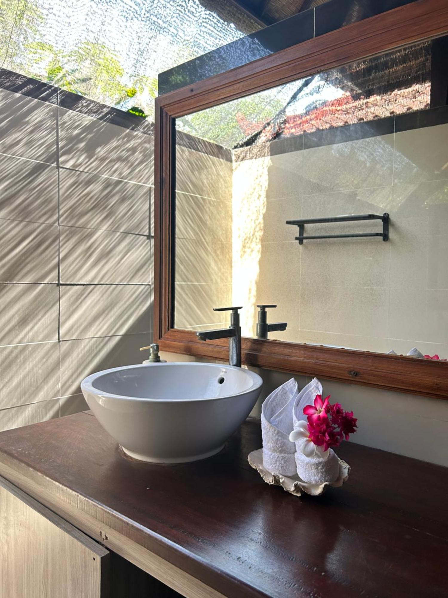 Island Cabanas Formerly Taman Sari Villa Nusa Lembongan  Bagian luar foto